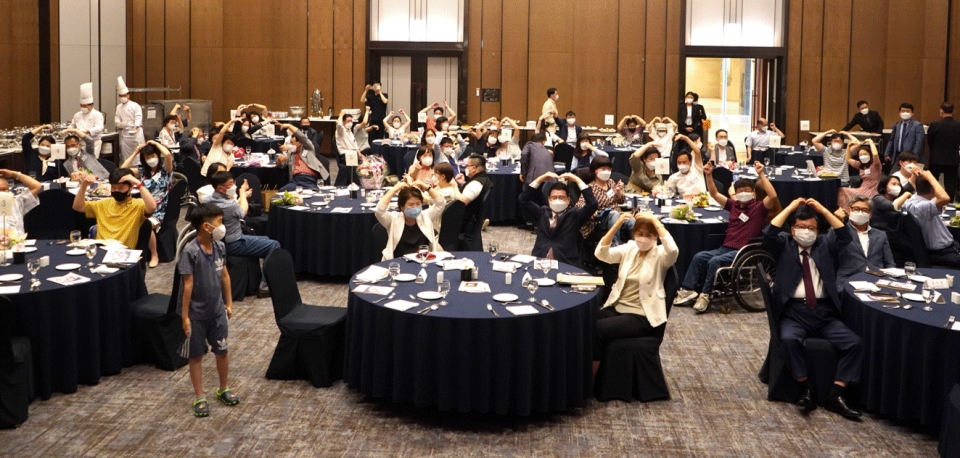 d333f64818fafc168995bd69484a3966_1625474422_6174.gif